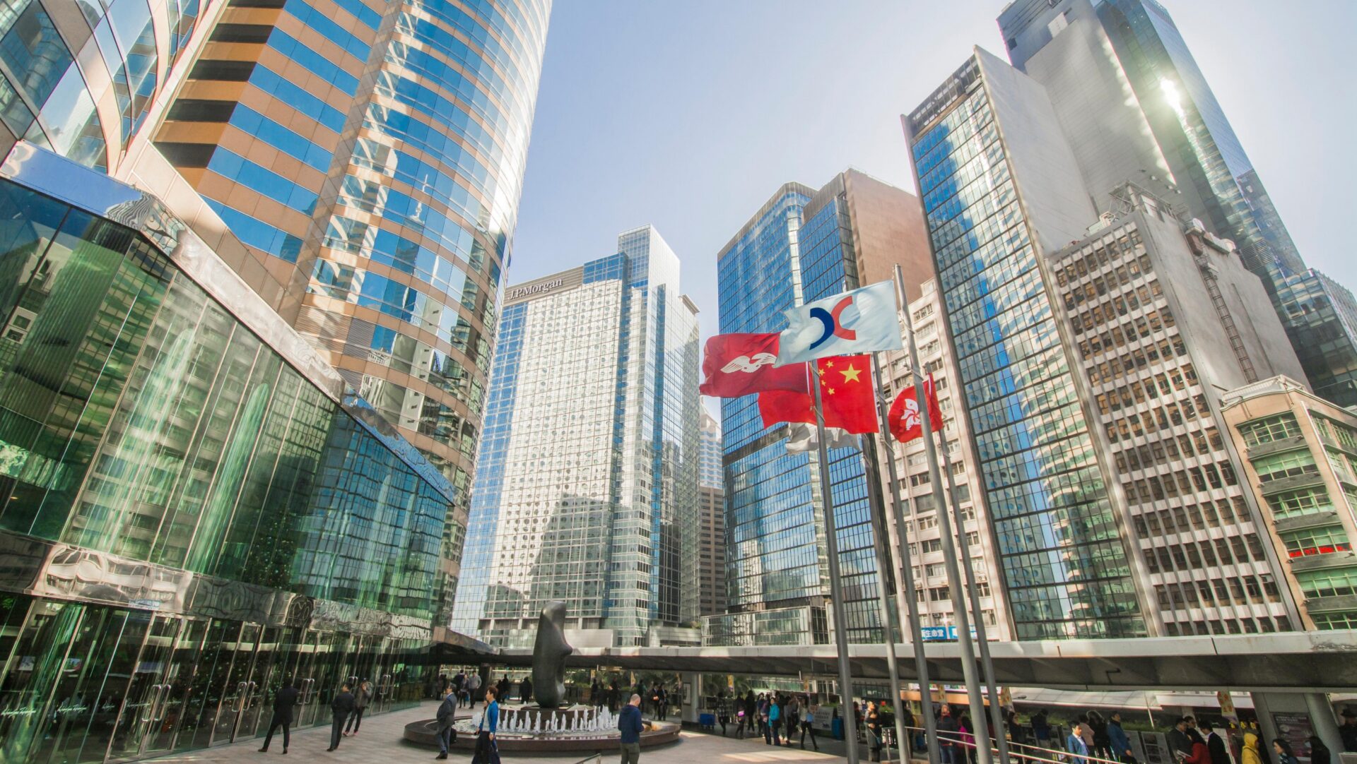 El índice Hang Seng de Hong Kong se hunde a valores no vistos en más de una década