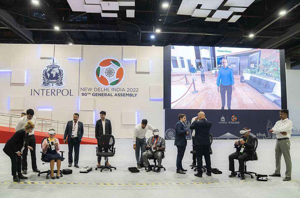 INTERPOL se adentra en el Metaverse