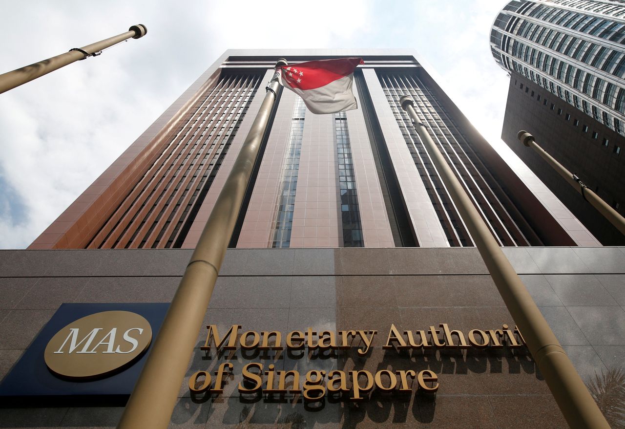 Singapur es criticado por trato «discriminatorio» entre Binance y FTX
