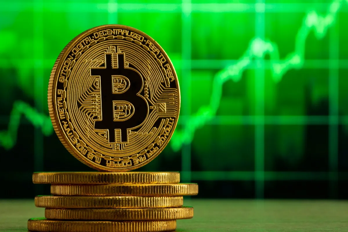 ¿Podría la debilidad del dólar desencadenar un bull market en Bitcoin?
