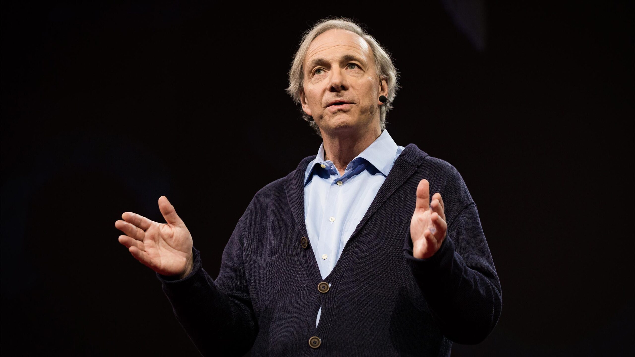 Ray Dalio advierte que la crisis de deuda de EE.UU. impulsa a Bitcoin y al oro como refugios de valor