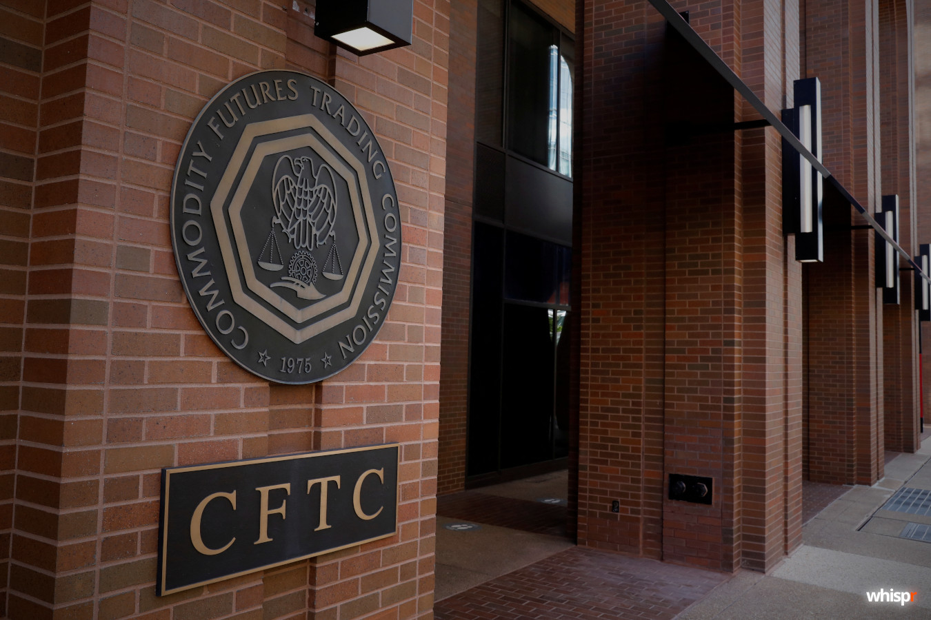 La CFTC revoluciona los mercados de derivados al permitir stablecoins como garantía